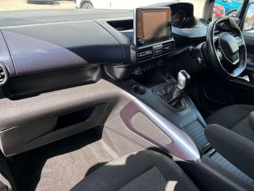 SPOTICAR Peugeot Rifter 1.5 Bluehdi Allure Standard Mpv Euro 6 5dr Used Car - Mpv Diesel Grey - Wigan - 1200618509_2