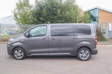 SPOTICAR Peugeot Traveller 2.0 Bluehdi Allure Standard Mpv Eat8 Mwb Euro 6 (s Used Car - Mpv Diesel Grey - Bromsgrove - 1200561637_5