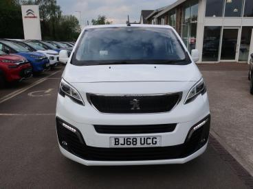 SPOTICAR Peugeot Traveller 2.0 Bluehdi Allure Standard Mpv Eat8 Mwb Euro 6 (s Used Car - Commercial Vehicle Diesel White - Near Chipping Sodbury - 1200597949_2