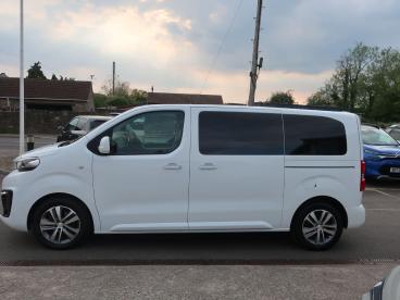 SPOTICAR Peugeot Traveller 2.0 Bluehdi Allure Standard Mpv Eat8 Mwb Euro 6 (s Used Car - Commercial Vehicle Diesel White - Near Chipping Sodbury - 1200597949_4