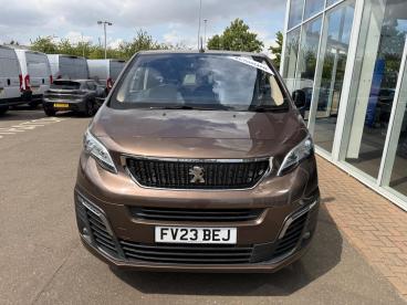 SPOTICAR Peugeot Traveller 2.0 Bluehdi Business Vip Standard Mpv Eat8 Mwb Eur Used Car - Commercial Vehicle Diesel  - Boston - 1200618669_4