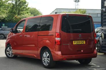 SPOTICAR Peugeot Traveller 2.0 Bluehdi Allure Standard Mpv Eat8 Mwb Euro 6 (s Used Car - Mpv Diesel Red - Leamington - 1200623490_2