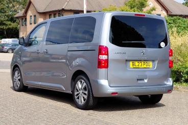 SPOTICAR Peugeot Traveller 2.0 Bluehdi Business Vip Standard Mpv Eat8 Mwb Eur Used Car - Commercial Vehicle Diesel Grey - Fareham - 1200633778_5