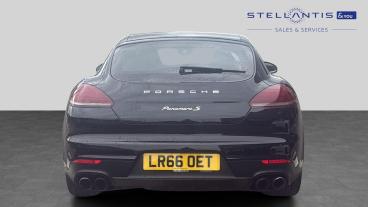 SPOTICAR Porsche Panamera 3.0 V6 E-hybrid S Tiptronics Euro 6 (s/s) 5dr Used Car - Saloon Plug-in Hybrid Black - Bristol - 1200603825_4