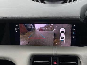 SPOTICAR Porsche Taycan Performance Plus 93.4kwh 4s Auto 4wd 4dr Used Car - Saloon Electric Silver - Selby - 1200568554_3