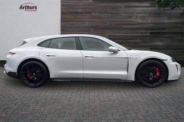 SPOTICAR Porsche Taycan Performance Plus 93.4kwh Gts Sport Turismo Auto 4w Used Car - Estate Electric Grey - Oswestry - 1200578449_2