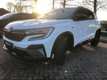 SPOTICAR Renault Austral 1.2 E-tech Techno Esprit Alpine Auto Euro 6 (s/s) Used Car - Suv Hybrid White - Littlehampton - 1200564971_4