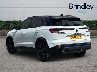 SPOTICAR Renault Austral 1.2 E-tech Iconic Esprit Alpine Auto Euro 6 (s/s) Used Car - Suv Hybrid White - Cannock - 1200613701_3