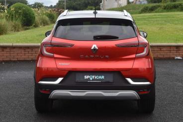 SPOTICAR Renault Captur 1.0 Tce Bose Launch Edition Euro 6 (s/s) 5dr Used Car - Suv Petrol Red - Ballymena County Antrim - 1200533396_5