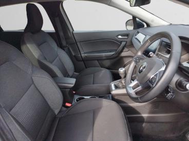 SPOTICAR Renault Captur 1.3 Tce Iconic Euro 6 (s/s) 5dr Used Car - Suv Petrol Grey - Tiptree - 1200553350_4