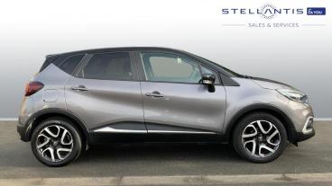 SPOTICAR Renault Captur 0.9 Tce Energy Iconic Euro 6 (s/s) 5dr Used Car - Suv Petrol Blue - Walton On Thames - 1200554293_2
