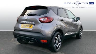 SPOTICAR Renault Captur 0.9 Tce Energy Iconic Euro 6 (s/s) 5dr Used Car - Suv Petrol Blue - Walton On Thames - 1200554293_3