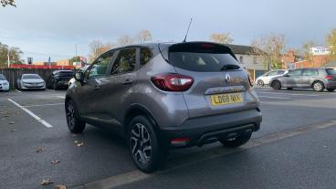 SPOTICAR Renault Captur 0.9 Tce Energy Iconic Euro 6 (s/s) 5dr Used Car - Suv Petrol Blue - Walton On Thames - 1200554293_5