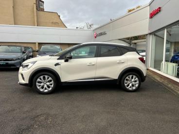 SPOTICAR Renault Captur 1.3 Tce Iconic Euro 6 (s/s) 5dr Used Car - Suv Petrol White - Malton - 1200555087_4