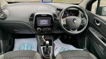 SPOTICAR Renault Captur 0.9 Tce Energy Dynamique Nav Euro 6 (s/s) 5dr Used Car - Suv Petrol Black - Newport - 1200556233_4