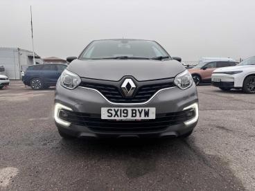 SPOTICAR Renault Captur 1.5 Dci Energy Iconic Euro 6 (s/s) 5dr Used Car - Suv Diesel Black - Inverness - 1200560849_2