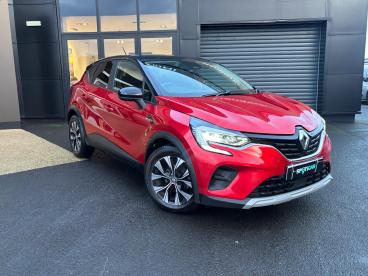 SPOTICAR Renault Captur 1.0 Tce Limited Euro 6 (s/s) 5dr Used Car - Suv Petrol Red - Eglinton - 1200566128_1