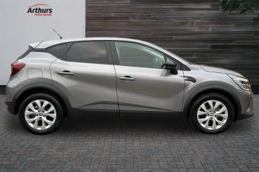 SPOTICAR Renault Captur 1.6 E-tech Iconic Edition Auto Euro 6 (s/s) 5dr Used Car - Suv Hybrid Grey - Oswestry - 1200567726_2