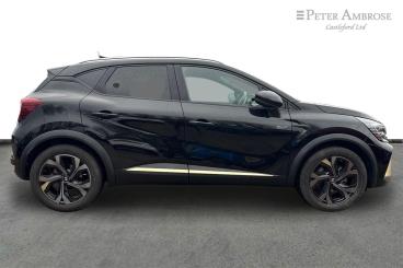 SPOTICAR Renault Captur 1.6 E-tech E-tech Engineered Auto Euro 6 (s/s) 5dr Used Car - Suv Hybrid Black - Castleford - 1200578327_2