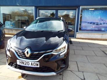 SPOTICAR Renault Captur 1.3 Tce Iconic Euro 6 (s/s) 5dr Used Car - Suv Petrol Black - Campeltown - 1200586348_3