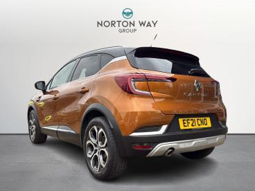 SPOTICAR Renault Captur 1.3 Tce S Edition Edc Euro 6 (s/s) 5dr Used Car - Suv Petrol Orange - Letchworth - 1200590366_3