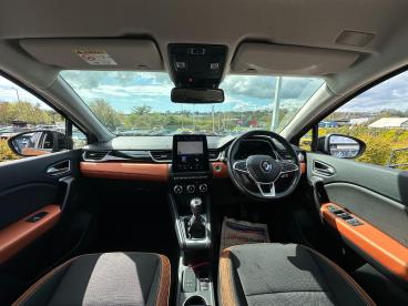 SPOTICAR Renault Captur 1.0 Tce S Edition Euro 6 (s/s) 5dr Used Car - Suv Petrol Orange - Llangefni - 1200596601_3