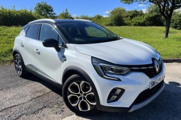 SPOTICAR Renault Captur 1.0 Tce Techno Euro 6 (s/s) 5dr Used Car - Suv Petrol White - Bridgend - 1200602523_1