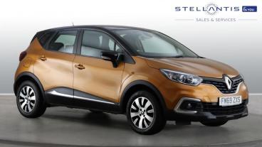 SPOTICAR Renault Captur 0.9 Tce Energy Play Euro 6 (s/s) 5dr Used Car - Suv Petrol Orange - Coventry - 1200607076_1