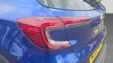 SPOTICAR Renault Captur 1.3 Tce Se Edition Euro 6 (s/s) 5dr Used Car - Suv Petrol Blue - Leicester - 1200618347_5