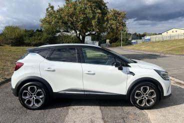 SPOTICAR Renault Captur 1.6 E-tech Techno Auto Euro 6 (s/s) 5dr Used Car - Suv Hybrid White - Bridgend - 1200629348_5