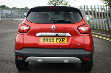 SPOTICAR Renault Captur 1.5 Dci Energy Signature Nav Euro 6 (s/s) 5dr Used Car - Suv Diesel Red - Bromsgrove - 1200630434_4