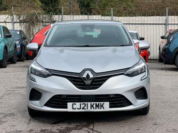 SPOTICAR Renault Clio 1.6 E-tech Iconic Auto Euro 6 (s/s) 5dr Used Car - City Car Hybrid Silver - Pontypridd - 1200548009_2