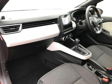 SPOTICAR Renault Clio 1.6 E-tech Techno Auto Euro 6 (s/s) 5dr Used Car - City Car Hybrid Orange - Bangor - 1200549158_5