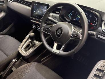 SPOTICAR Renault Clio 1.6 E-tech Full Hybrid 145 Evolution 5dr Auto Used Car - City Car Hybrid Orange - Swansea - 1200605794_3