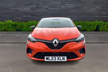 SPOTICAR Renault Clio 1.6 E-tech Evolution Auto Euro 6 (s/s) 5dr Used Car - City Car Hybrid Orange - Telford - 1200610195_2