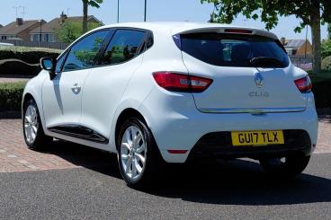 SPOTICAR Renault Clio 1.2 16v Dynamique Nav Euro 6 5dr Used Car - City Car Petrol White - Littlehampton - 1200617616_5