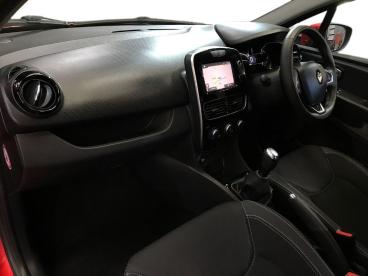 SPOTICAR Renault Clio 1.2 16v Dynamique Nav Euro 6 5dr Used Car - City Car Petrol Red - Bangor - 1200617998_5