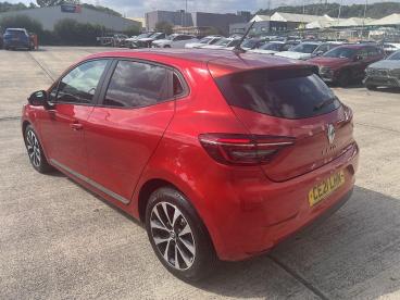 SPOTICAR Renault Clio 1.0 Tce Iconic Euro 6 (s/s) 5dr Used Car - City Car Petrol Red - Pontypridd - 1200630007_5