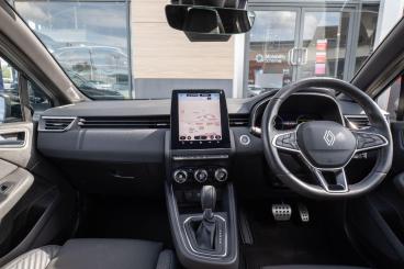 SPOTICAR Renault Clio 1.6 E-tech Esprit Alpine Auto Euro 6 (s/s) 5dr Used Car - City Car Hybrid Grey - Nuneaton - 1200639518_3
