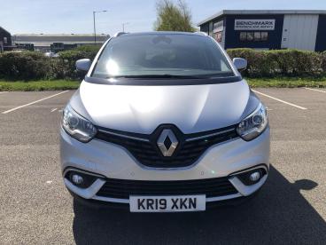 SPOTICAR Renault Grand Scenic 1.7 Blue Dci Signature Euro 6 (s/s) 5dr Used Car - Mpv Diesel Silver - Bridgend - 1200596208_2
