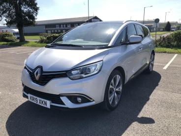 SPOTICAR Renault Grand Scenic 1.7 Blue Dci Signature Euro 6 (s/s) 5dr Used Car - Mpv Diesel Silver - Bridgend - 1200596208_3