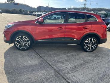 SPOTICAR Renault Kadjar 1.3 Tce Techno Euro 6 (s/s) 5dr Used Car - Suv Petrol Red - Pontypridd - 1200580789_4