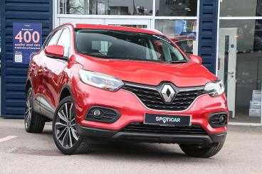 SPOTICAR Renault Kadjar 1.3 Tce Iconic Euro 6 (s/s) 5dr Used Car - Suv Petrol Red - Lichfield - 1200588023_1
