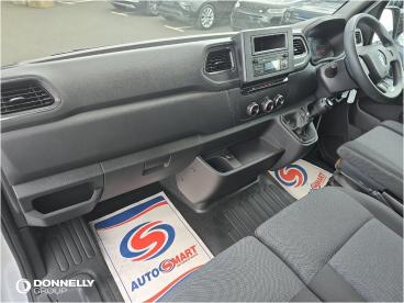 SPOTICAR Renault Master 2.3 Dci 35 Business+ Fwd Lwb Medium Roof Euro 6 4d Used Car - Commercial Vehicle Diesel White - Dungannon - 1200594922_3