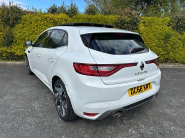 SPOTICAR Renault Megane 1.3 Tce Gt Line Euro 6 (s/s) 5dr Used Car - Saloon Petrol White - Llangefni - 1200595711_2