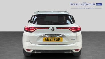 SPOTICAR Renault Megane 1.6 E-tech 9.8kwh Iconic Sport Tourer Auto Euro 6 Used Car - Estate Plug-in Hybrid White - London - 1200643926_4