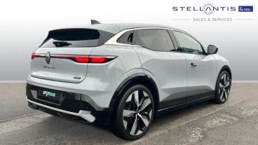 SPOTICAR Renault Megane E-tech Comfort Range 60kwh Techno Auto 5dr (11kw Charger) Used Car - Saloon Electric Grey - Nottingham - 1200571283_4