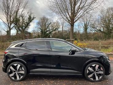SPOTICAR Renault Megane E-tech 60kwh Techno Auto 5dr (optimum Charge) Used Car - Saloon Electric Black - Norwich - 1200622022_4
