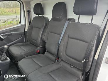SPOTICAR Renault Trafic 2.0 Dci Blue Ll30 Extra L2 H1 Euro 6 (s/s) 5dr Used Car - Commercial Vehicle Diesel White - Dungannon - 1200576517_5