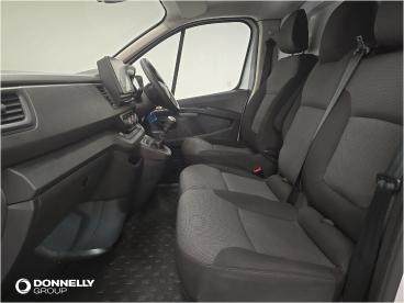 SPOTICAR Renault Trafic 2.0 Dci Blue Sl30 Advance L1 H1 Euro 6 (s/s) 5dr Used Car - Commercial Vehicle Diesel White - Dungannon - 1200582377_5